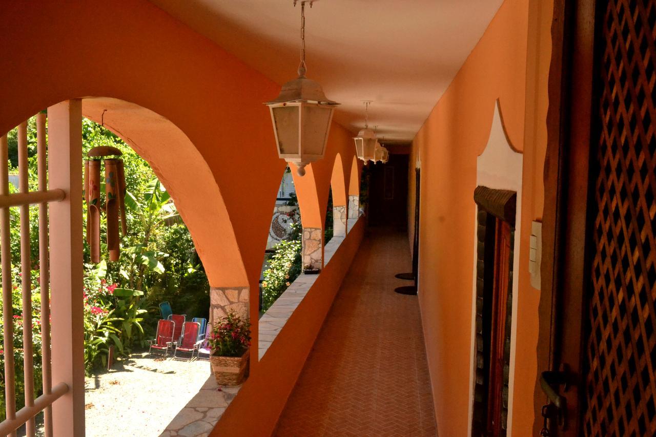 Pousada Casa De Pedra Boicucanga Eksteriør billede